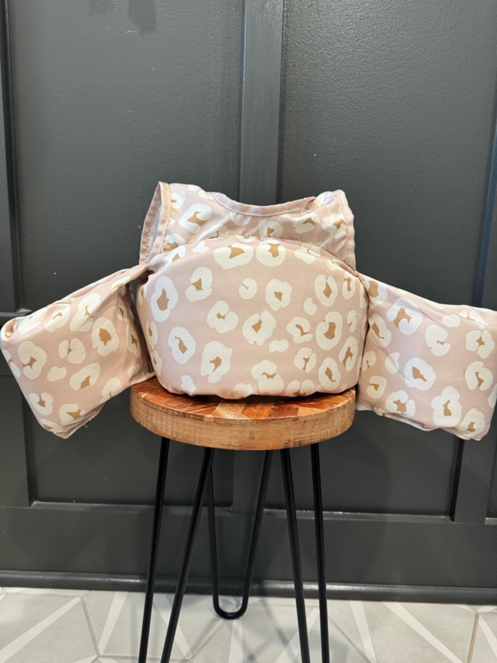 Kids Swim Float Vest in Blush Leopard Print